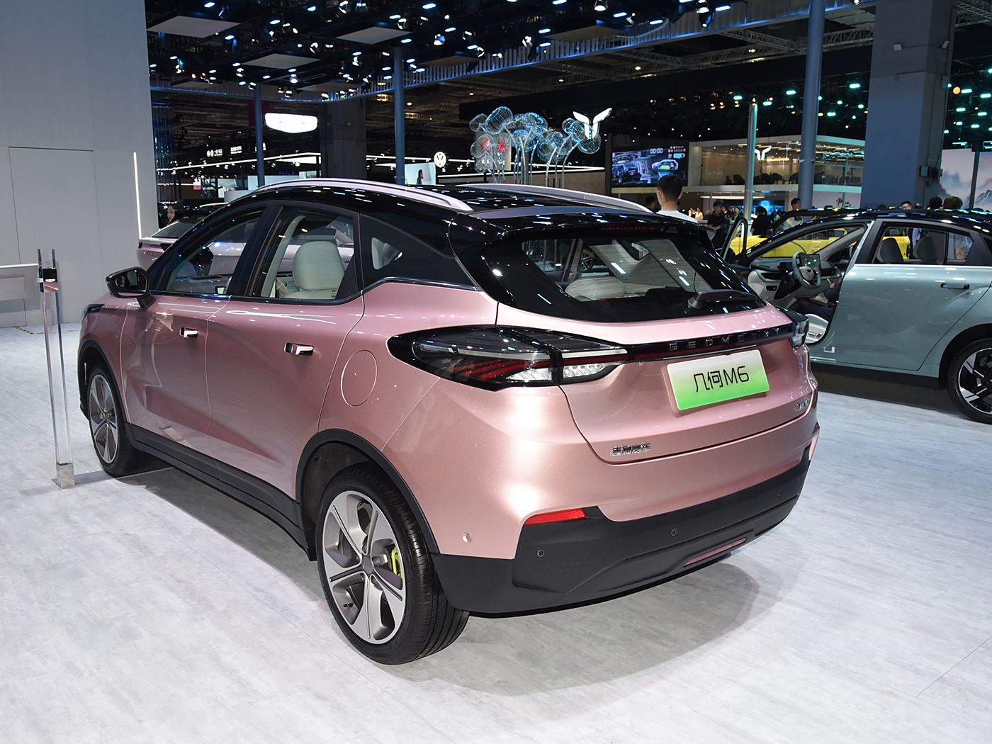 Geely Géométrie M6