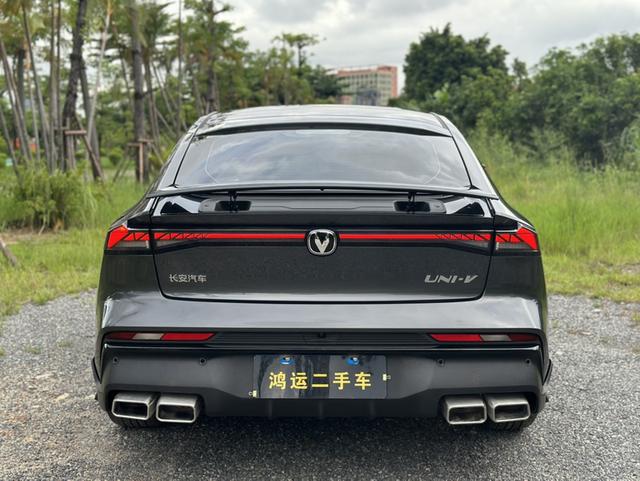 Certificated Pre-Owned Changan UNI-V 2024 1.5T Premium Sport Edition - u22146405