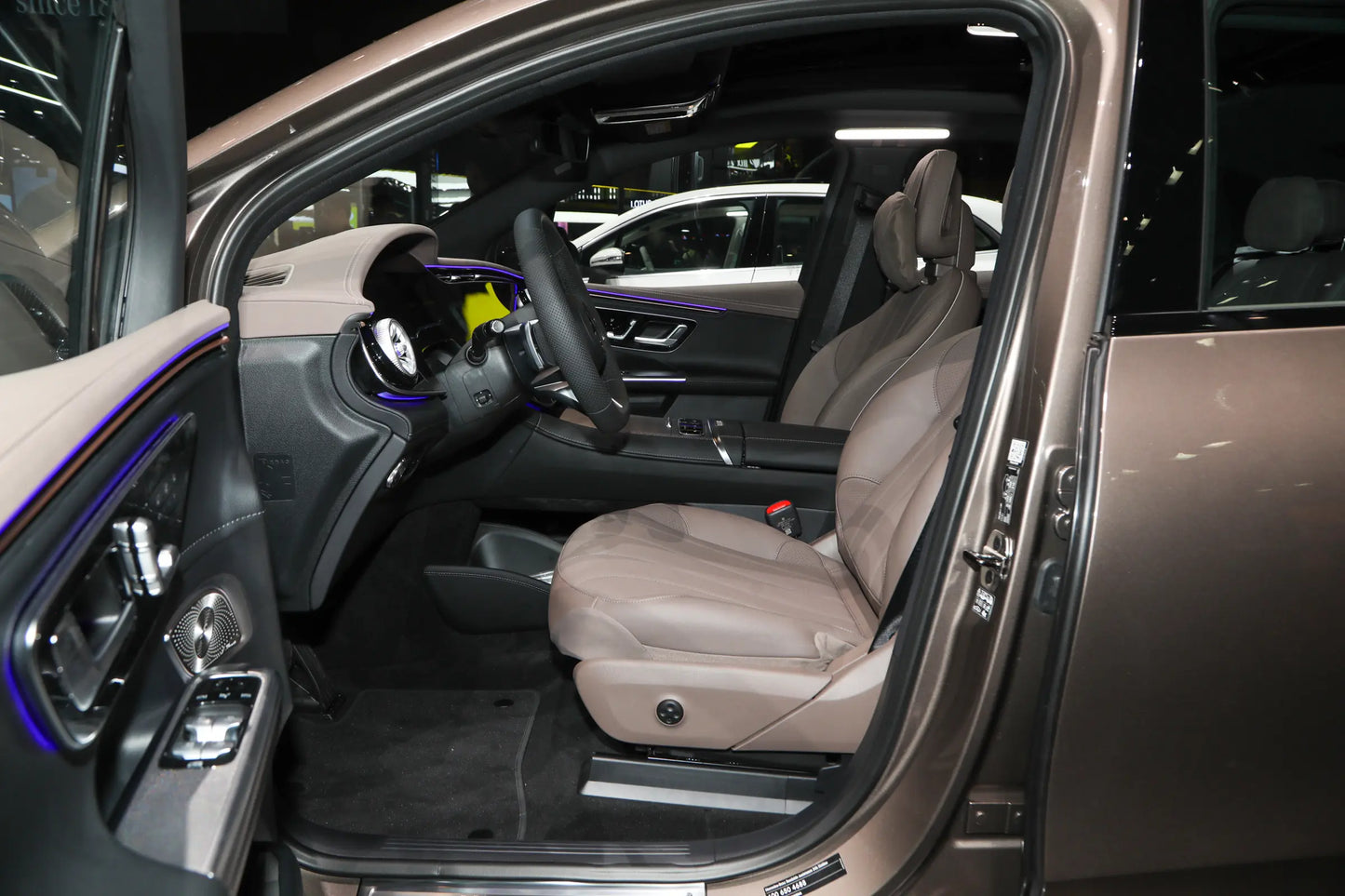 SUV Beijing Benz EQE