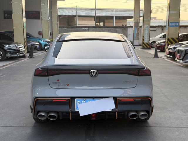 Certificated Pre-Owned Changan UNI-V 2025 1.5T 500Bar High-Energy Sport Edition - u22373988