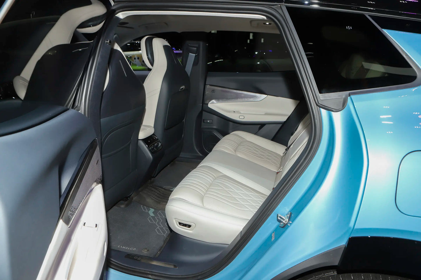 Lynk & Co Lynk & Co 08 EM-P -Hybride PHEV