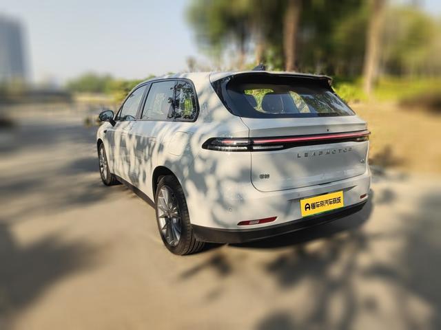 Certificated Pre-Owned Leapmotor C10 2024 Extended-Range 210 Lidar Edition -u22437979