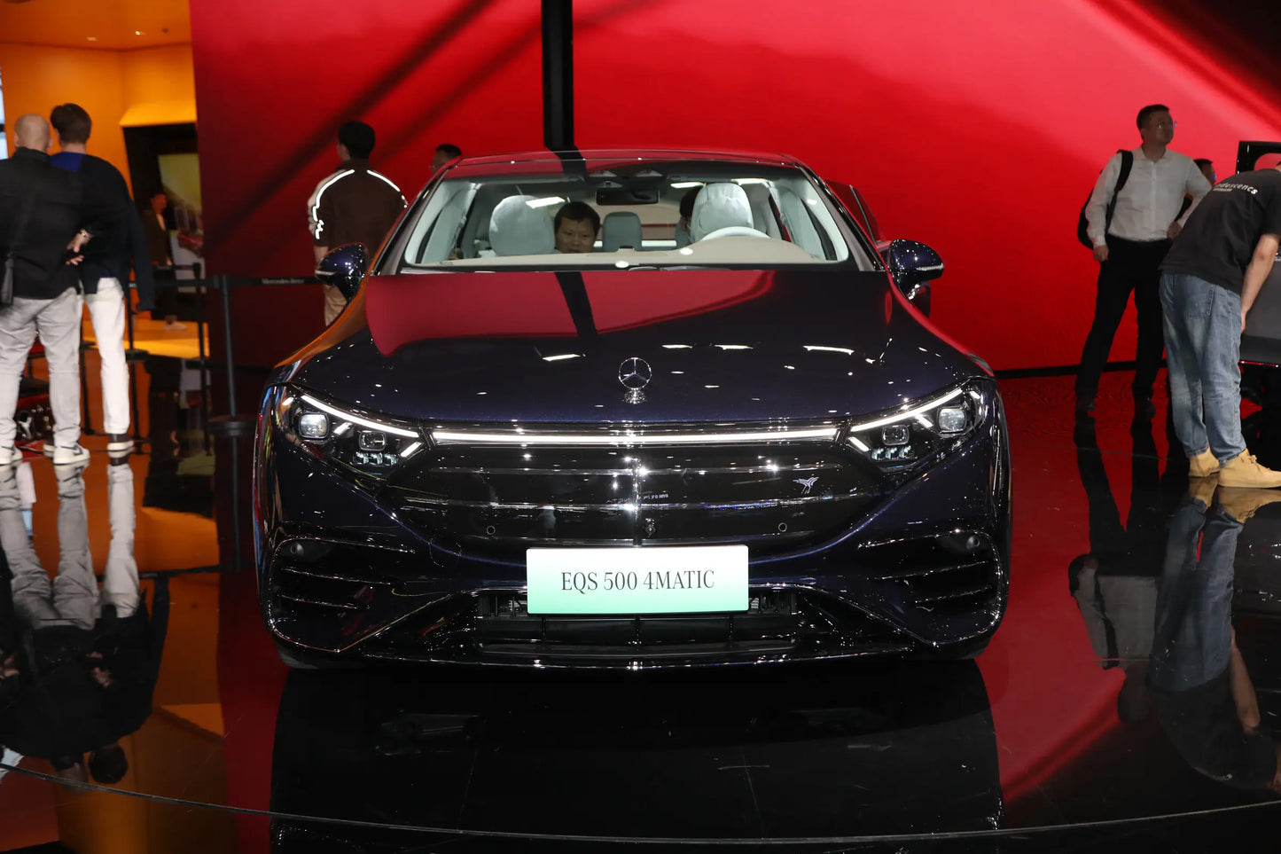 Mercedes-Benz EQS