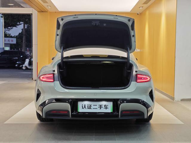 Pre-Owned Xiaomi SU7 2024 Rear-Wheel Drive Standard Long-Range Version