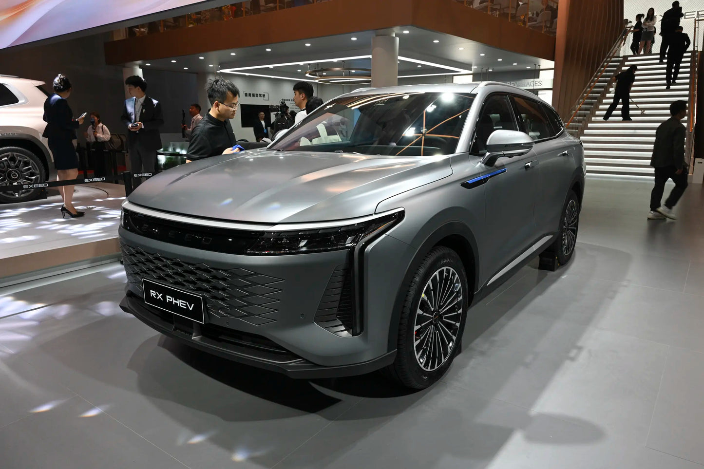 Exeed Chery Exeed Yaoguang C-DM -Гибридный PHEV