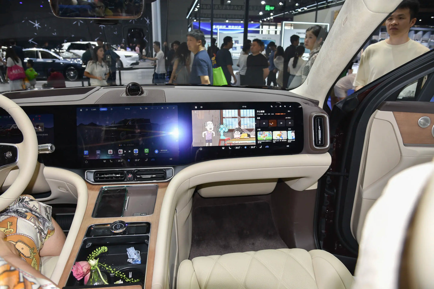Seres Auto AITO M9-Hybride REEV