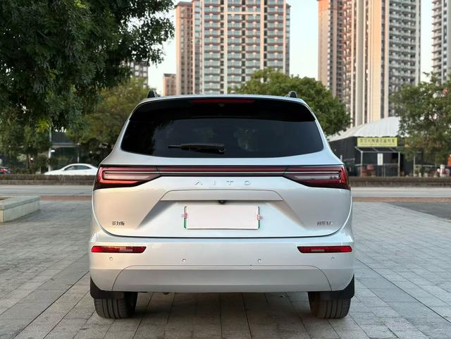 Certificated Pre-Owned Wenjie M7 2024 Max Five-seater Four-wheel Drive Intelligent Driving Version -u21674208