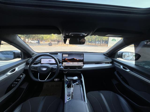 Certificated Pre-Owned Geely Xingrui 2025 2.0T Dongfangyao Moon-Gazing Edition - u22243896