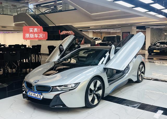 Certificated Pre-Owned BMW i8 2014 Standard Model