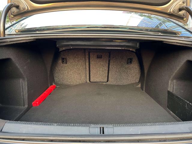 Certificated Pre-Owned FAW-Volkswagen Magotan 2015 1.8TSI Leading Edition - u22440024