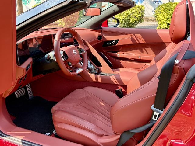 Certificated Pre-Owned MG Cyberster 2024 Edition 580km Supernatural and Far-Reaching Version -u22470019