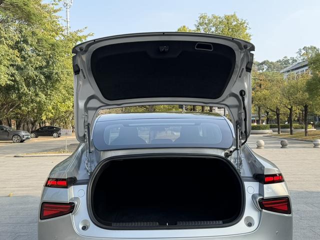 Certificated Pre-Owned XPENG P7 2022 480G -u22663722