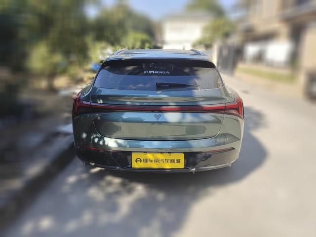 Certificated Pre-Owned Hozon Auto Nezha S Shooting Brake 2024 Extended-Range 300 Standard Edition -u22389962