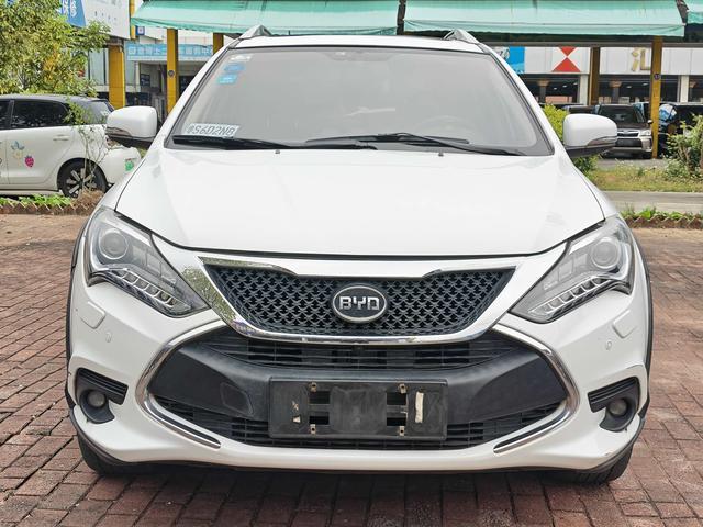 Certificated Pre-Owned BYD Tang DM 2015 DM 2.0T Four-wheel Drive Flagship Edition -u21835229