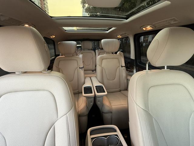 Certificated Pre-Owned Mercedes-Benz V-Class 2020 V 260 Exclusive Edition - u22322160