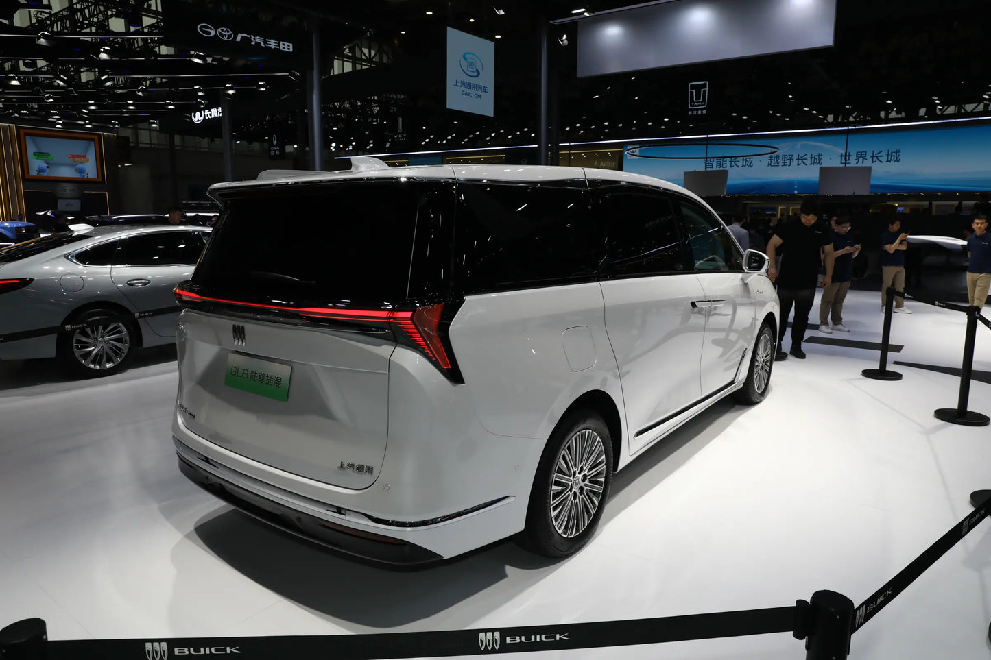 SAIC-GM Buick Buick GL8 - Hybride PHEV
