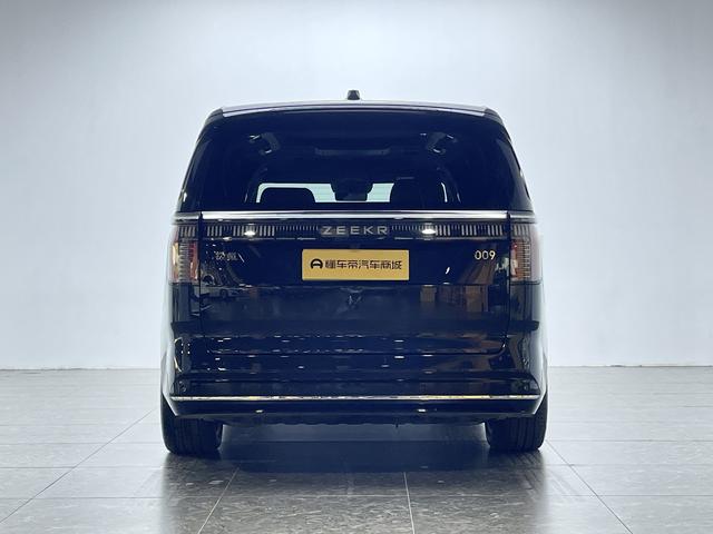 Certificated Pre-Owned ZEEKR 009 2023 WE Edition -u22685834