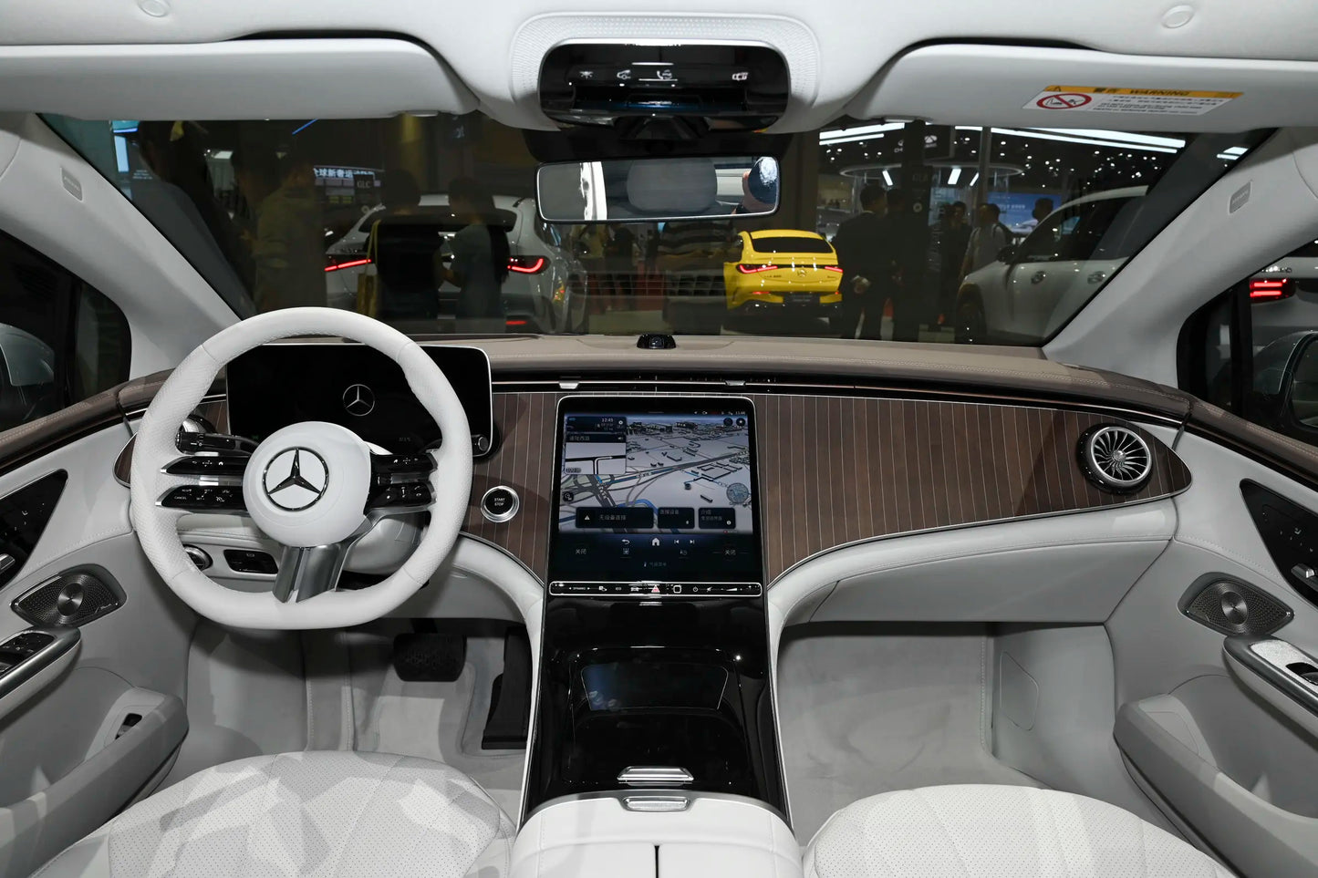 Pékin Benz EQE