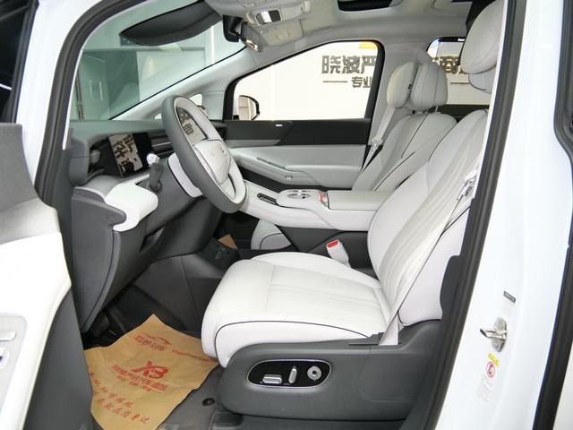 Certificated Pre-Owned XPENG X9 2025 All-Electric 702 4WD High-Performance Max-u21735928