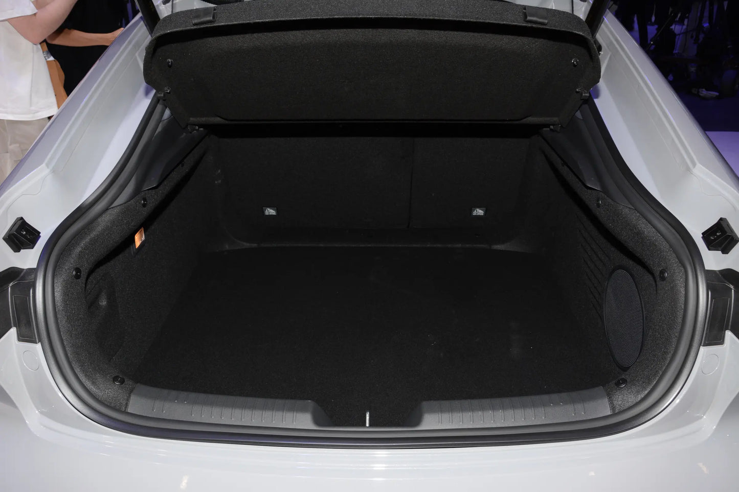 Dongfeng Nissan Venucia V DD-i -Hybride PHEV