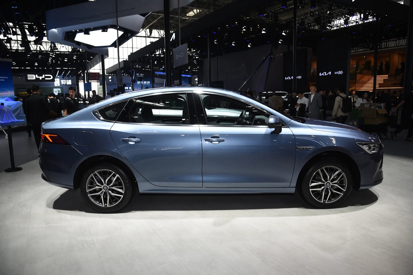 BYD Qin PLUS DM - Hybride PHEV