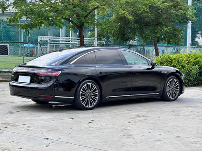 Pre-Owned Huawei Stelato(Xiangjie) S9 2024 Pure Electric Four-Wheel Drive Ultra