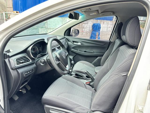 Certificated Pre-Owned Baojun 730 2019 1.5L Manual Fashionable 7-Seater National V - u22716389