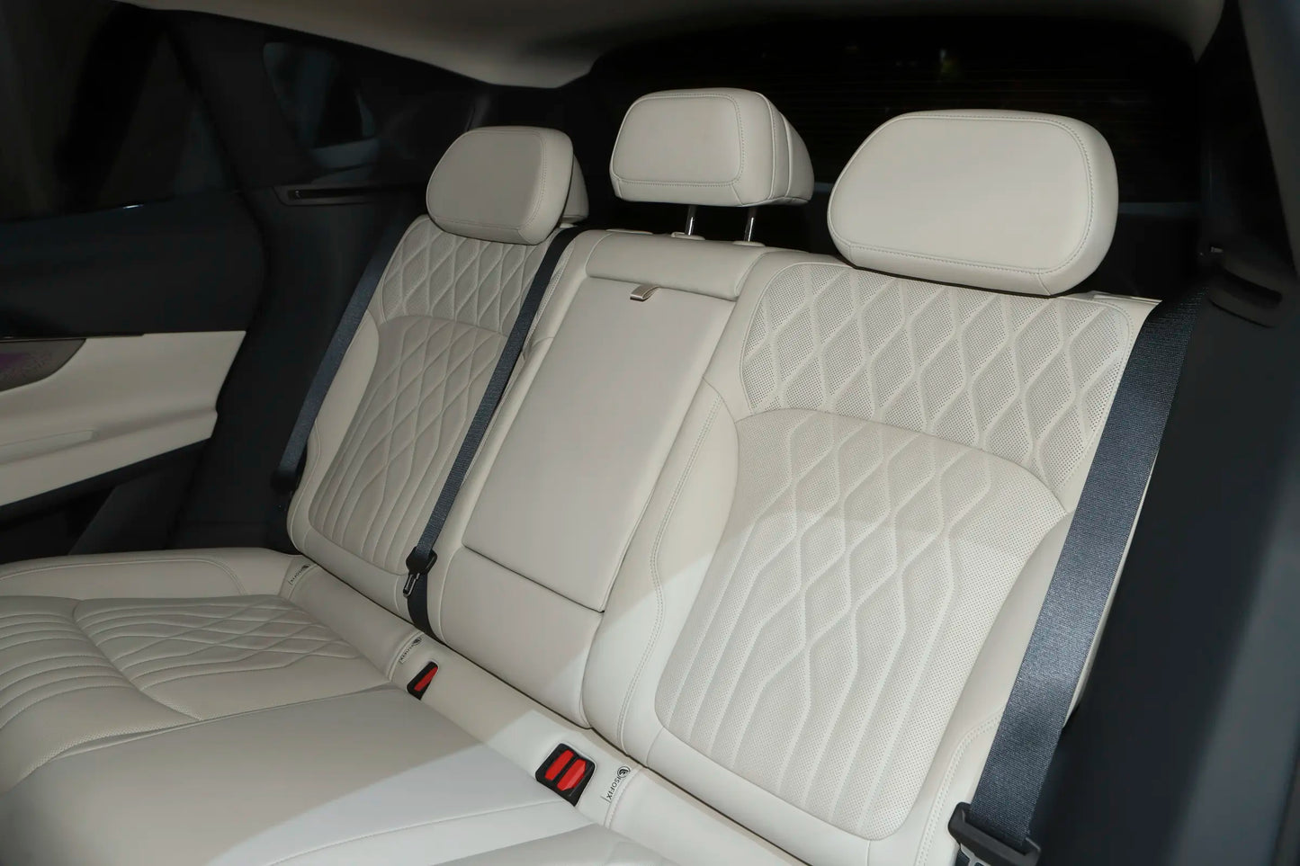 Lynk &amp; Co Lynk &amp; Co 08 EM-P -Hybride PHEV