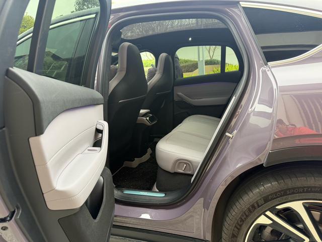 Certificated Pre-Owned NIO EC6 2024 75kWh -u22561313