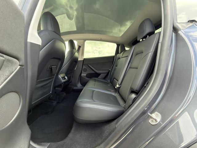 Pre-Owned Model Y 2021 Long-Range All-Wheel Drive Version