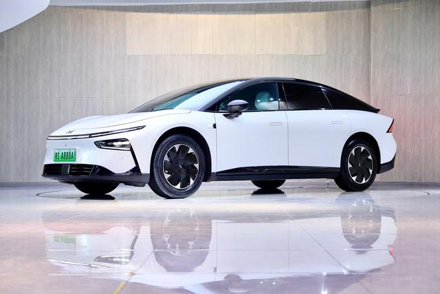 Certificated Pre-Owned XPENG P7+ 2024 Long Range Maxu20487687