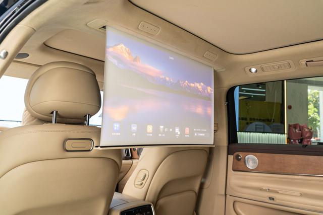 Certificated Pre-Owned Wenjie M9 2024 Extended-Range Ultra Six-Seater Edition -u22061480