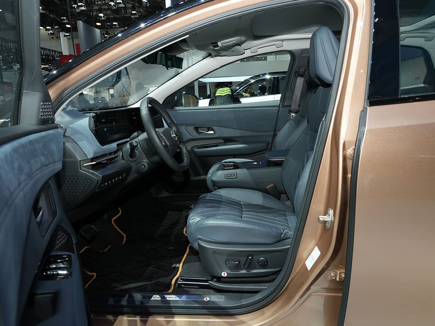 Dongfeng Nissan ARYA