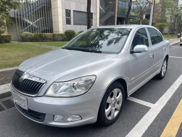 Certificated Pre-Owned Skoda Octavia 2010 2.0L Automatic Yijun Edition - u21335701