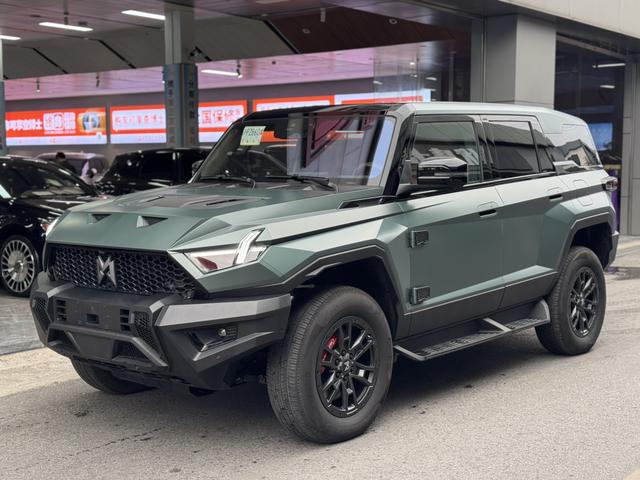 Certificated Pre-Owned M-Hero 917 Extended Range Edition 2023 -u22176578