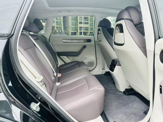 Pre-Owned Leapmotor C11 2023 Extended-Range 285 Smart Enjoyment Version