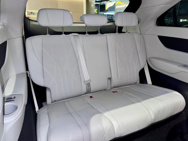 سيارة XPENG X9 2025 كهربائية بالكامل 702 رباعية الدفع عالية الأداء Max-u21633320 مستعملة معتمدة