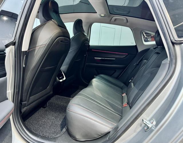 Certificated Pre-Owned XPENG P7 2022 625E-u22158401