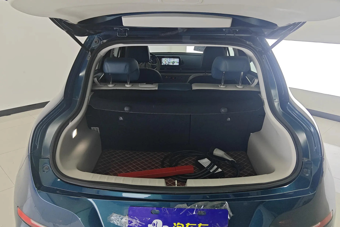 Certificated Pre-Owned Ora Good Cat 2021 Edition 400km Standard Range Athena Edition Lithium Iron Phosphate Battery