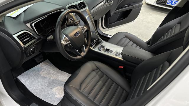 Certificated Pre-Owned Ford Mondeo 2020 EcoBoost 200 Luxury - u22059638