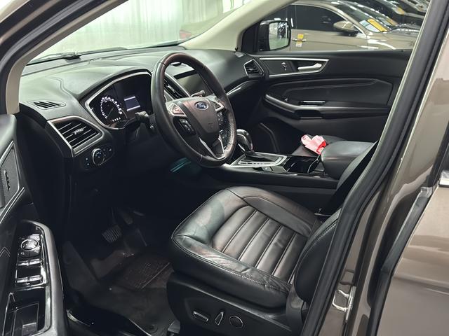 Certificated Pre-Owned Ford Edge 2016 EcoBoost 245 Four-wheel Drive Luxury Sporty Model 7-seater - u22664325