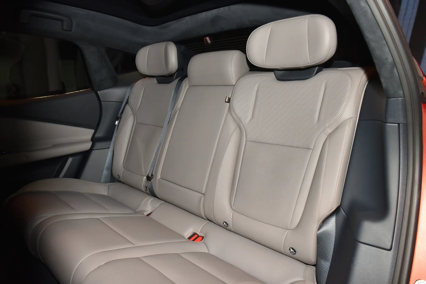 Lynk &amp; Co Z10