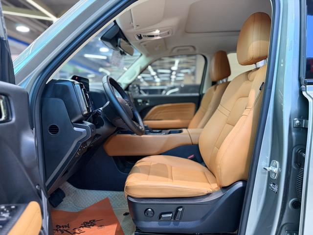 Certificated Pre-Owned Haval Menglong PHEV 2024 1.5T Hi4 102 Pro -u22047867