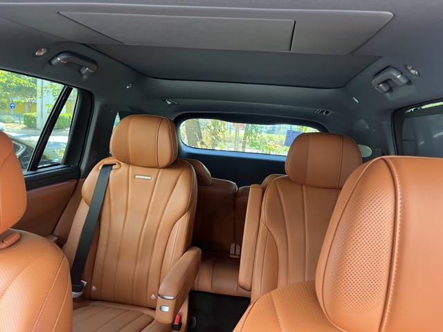 Certificated Pre-Owned Wenjie M7 2026 All-Electric Max Six-Seater Long-Range Version -u22451465