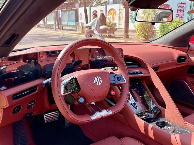 Certificated Pre-Owned MG Cyberster 2024 Edition 580km Supernatural and Far-Reaching Version -u22470019