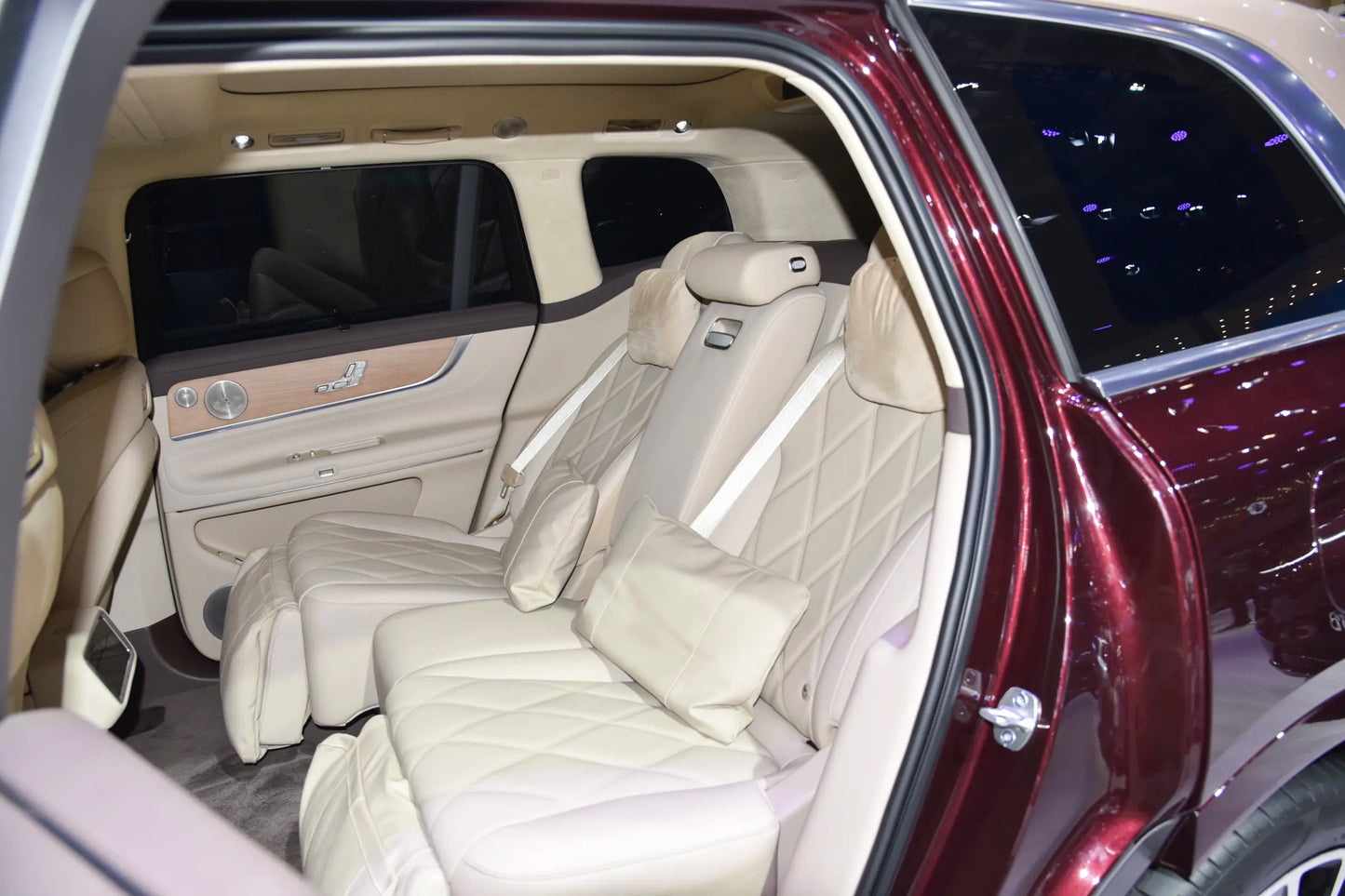 Seres Auto AITO M9-Hybride REEV