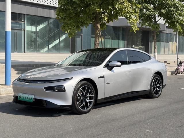 Certificated Pre-Owned XPENG P7 2023 P7i 702 Max-u22292090