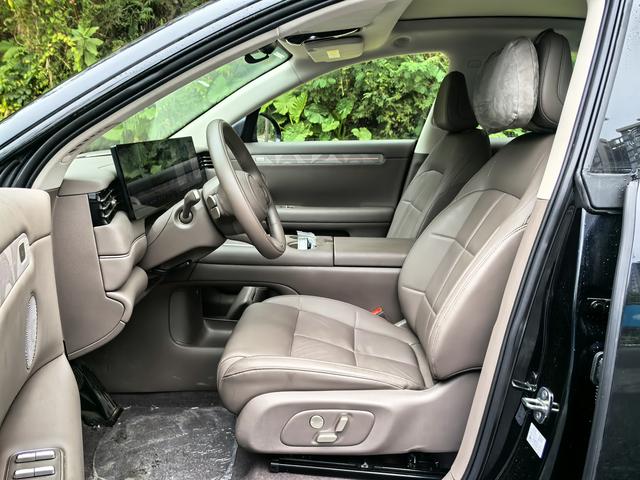 Certificated Pre-Owned IM LS6 2026 Extended-Range 66 Max+ -u22625681