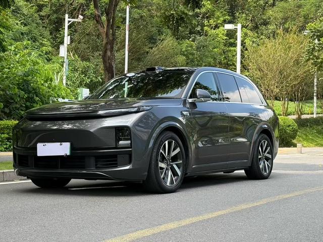 Pre - Owned 2023 Li L8 Max Edition