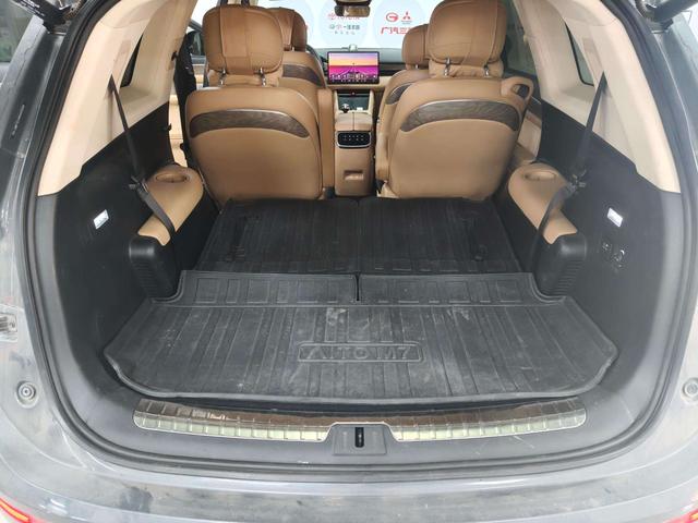 Certificated Pre-Owned Wenjie M7 2022 4WD Luxury Edition -u22408403